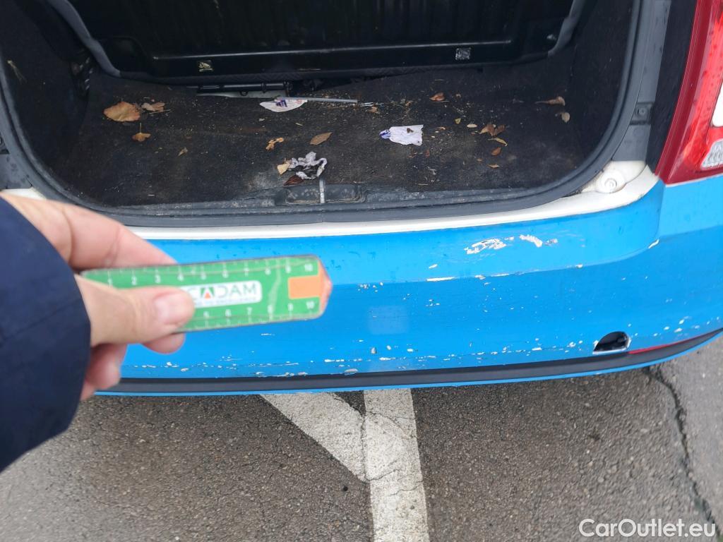  Fiat  500 FIAT  / 2015 / 3P / berlina con portón Pop 1.2 8v 51KW (69 CV) #26