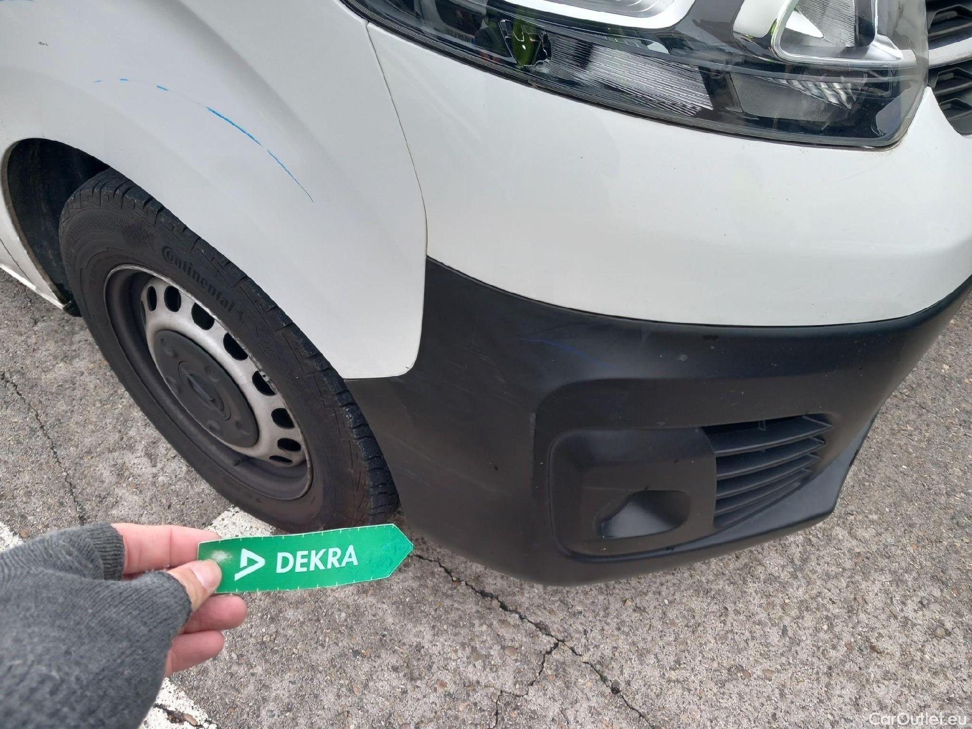  Opel  Vivaro OPEL  / 2019 / 4P / furgón Campaña F2ML 1.5 Diésel 74kW(100CV)M Std Exp #8