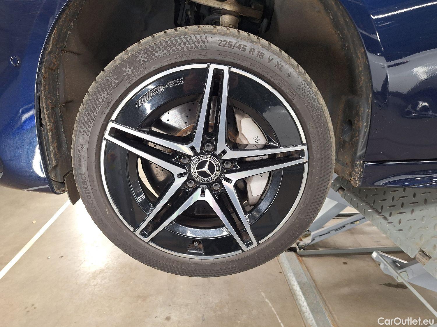  Mercedes  C-Klasse Mercedes, C-Class Br '21 PHEV, Mercedes-Benz  Break C 300 e AMG Line 5d #12