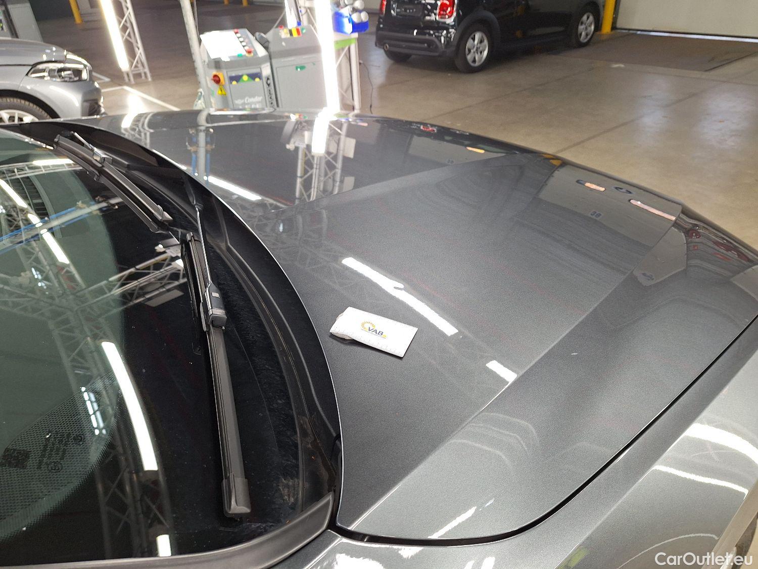  Audi  E-TRON Audi,  SB '19 BEV, Audi  Sportback 50 Quattro S-Line 5d #33