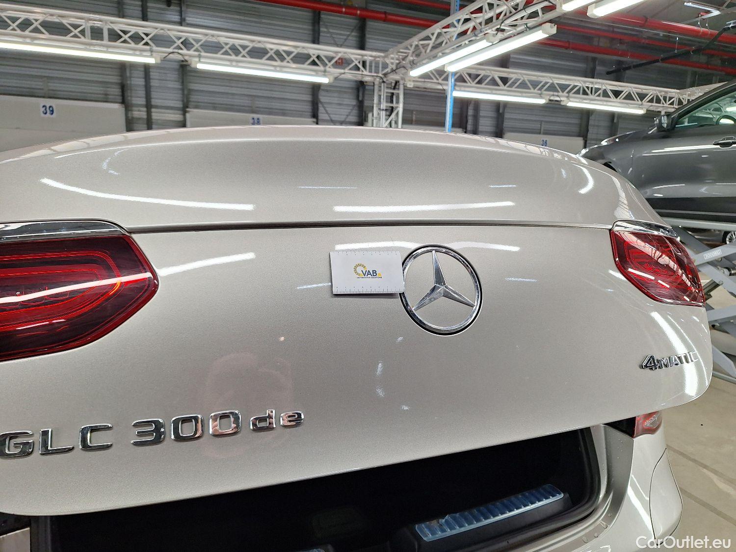  Mercedes  G-Klasee Mercedes, GLC Coupé FL'19 PHEV, Mercedes-Benz GLC Coupé GLC 300 de 4MATIC 5d #21