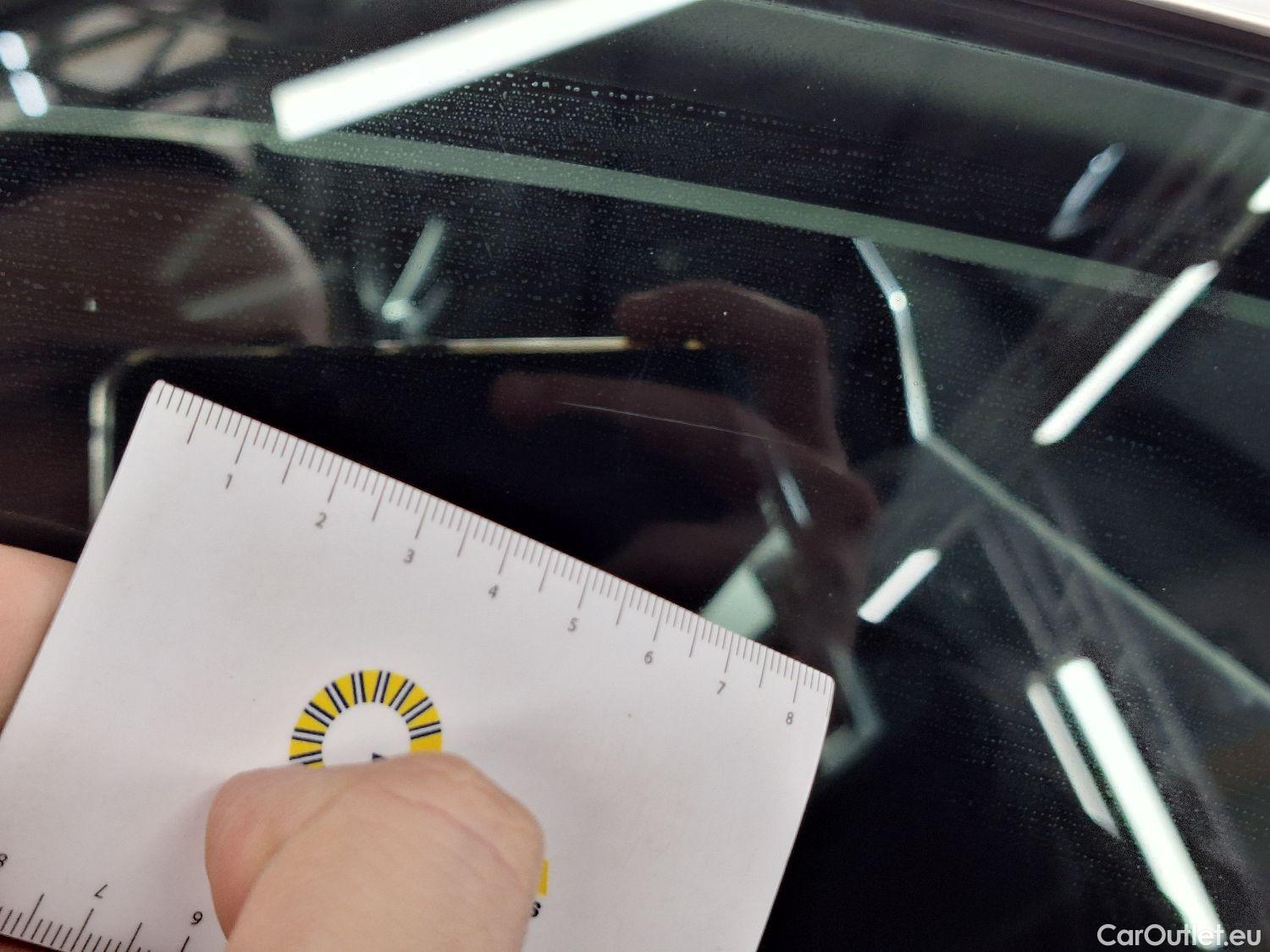  Audi  Q3 Audi,  SB '19 PHEV, Audi  Sportback 45 TFSI e S tronic S Line 5d #35