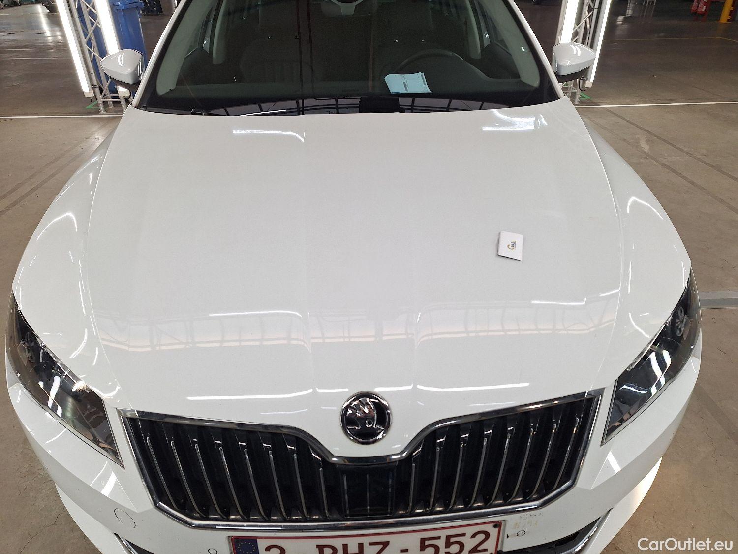  Skoda  Superb Skoda,  Combi '15, Skoda  Combi 2.0 CRTDI 110kW DSG6 Ambition 5 #40