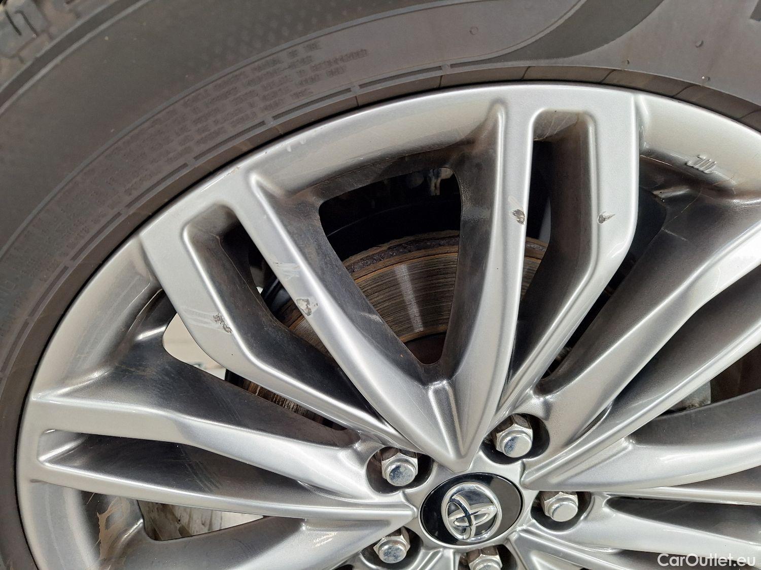  Toyota  C-HR Toyota,  '16, Toyota  1.8 VVT i-Hybrid C-Hic Mono-Tone E-CVT #2