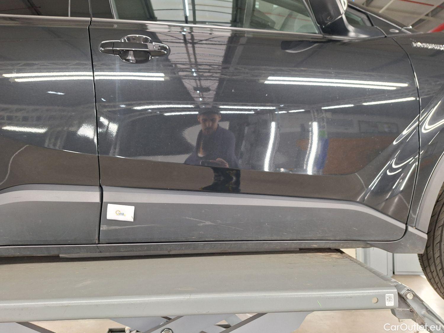  Toyota  C-HR Toyota,  '16, Toyota  1.8 VVT i-Hybrid C-Hic Mono-Tone E-CVT #5