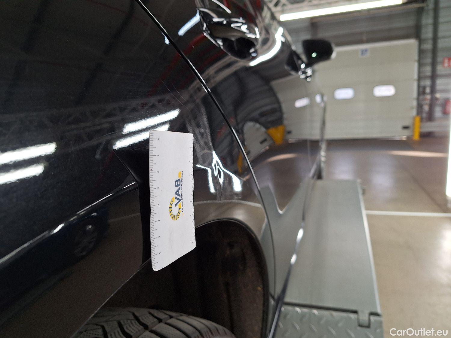  Mercedes  A-Klasse Mercedes, A-Class Berline '18, Mercedes-Benz  Limousine A 180 d 4d #32