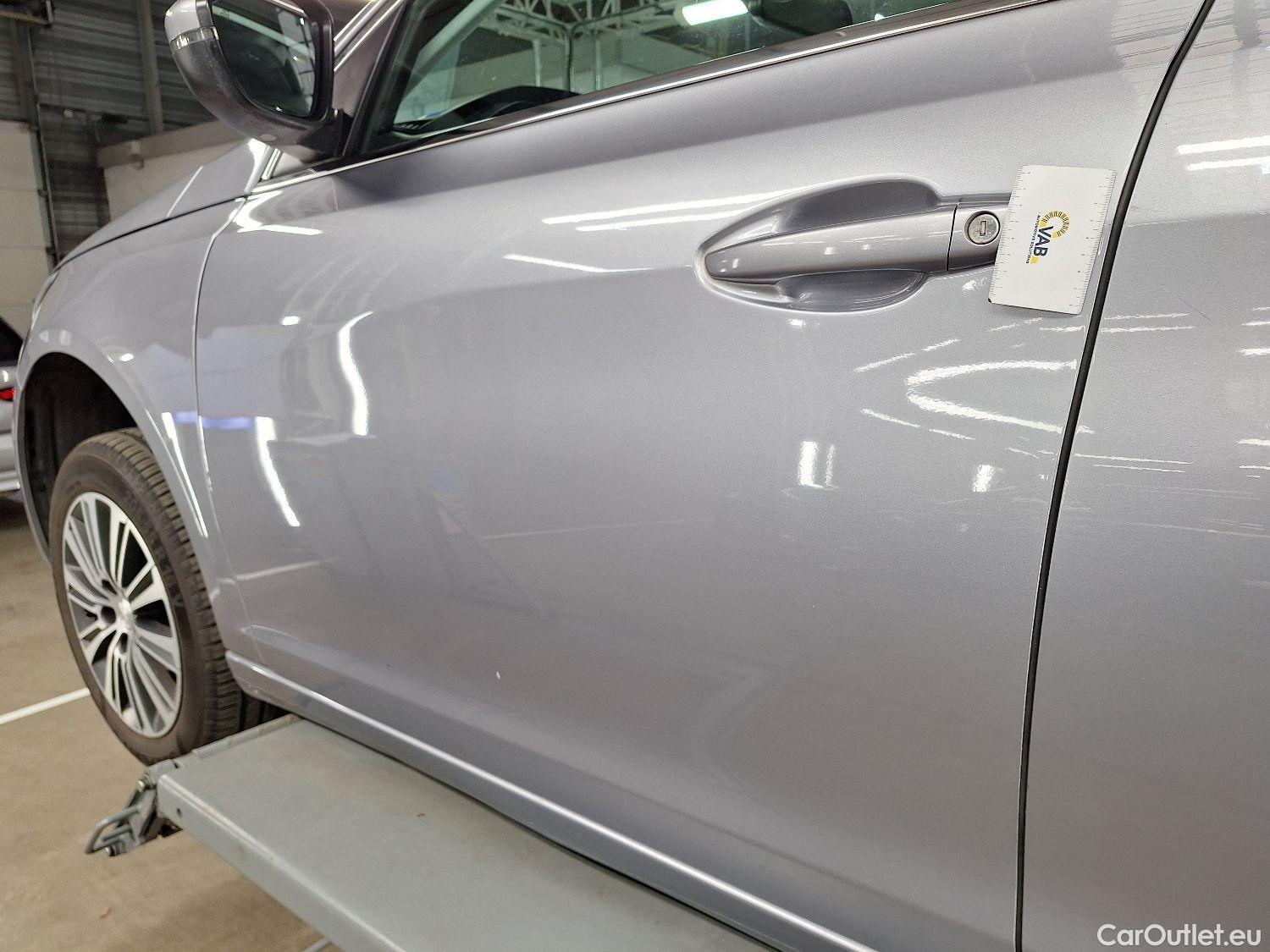  Peugeot  308 Peugeot,  SW FL'17, Peugeot  SW 1.5 BlueHDi 130 S&S EAT8 Allure 5d #26