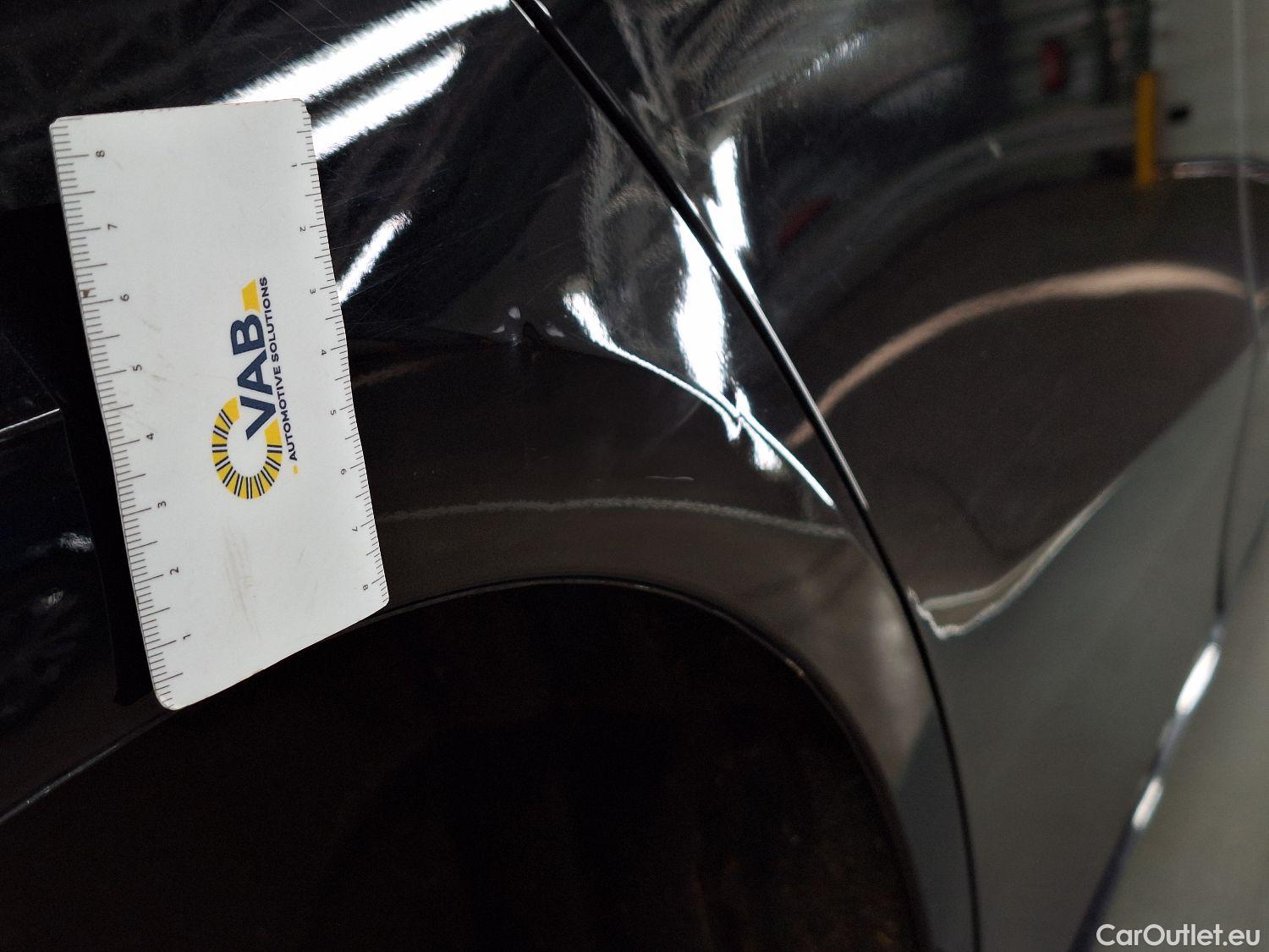  Mercedes  A-Klasse Mercedes, A-Class Berline '18, Mercedes-Benz  Limousine A 180 d 4d #29