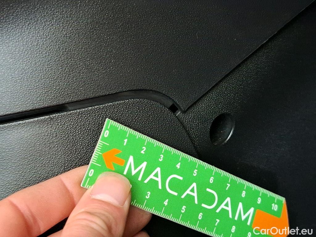  Citroen  C3  Société Feel 1.5 BlueHDI 100CV BVM6 E6d #23