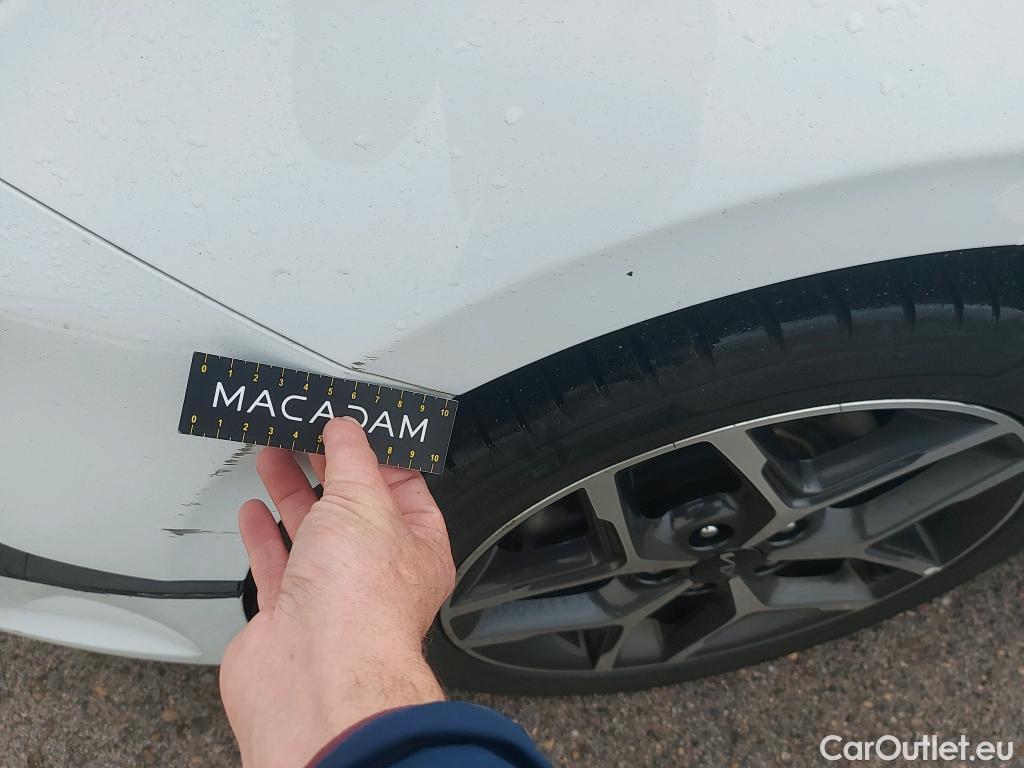  KIA  Cee'd KIA Ceed Tourer / 2021 / 5P / familiar Tourer 1.6 MHEV iMT 100kW Tech #23