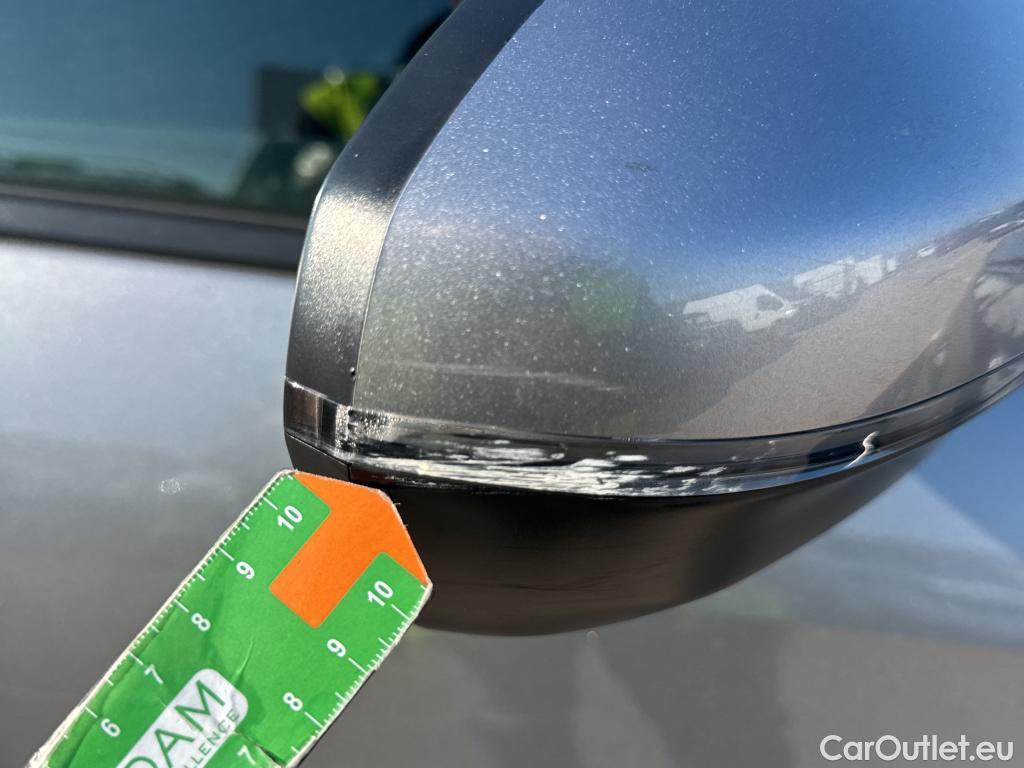  Peugeot  3008 PEUGEOT  / 2016 / 5P / todoterreno 1.5 BlueHDi 96kW (130CV) S&S Active (AC) #13