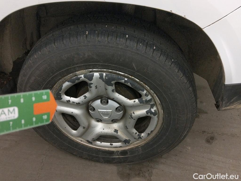  Dacia  Duster DACIA  / 2018 / 5P / todoterreno Essential Blue dCi 85kW (115CV) 4X4 #36