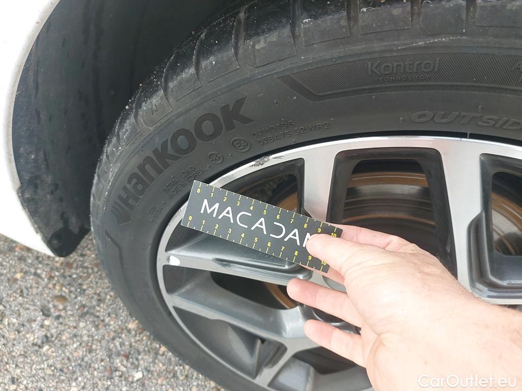  KIA  Cee'd KIA Ceed Tourer / 2021 / 5P / familiar Tourer 1.6 MHEV iMT 100kW Tech #12