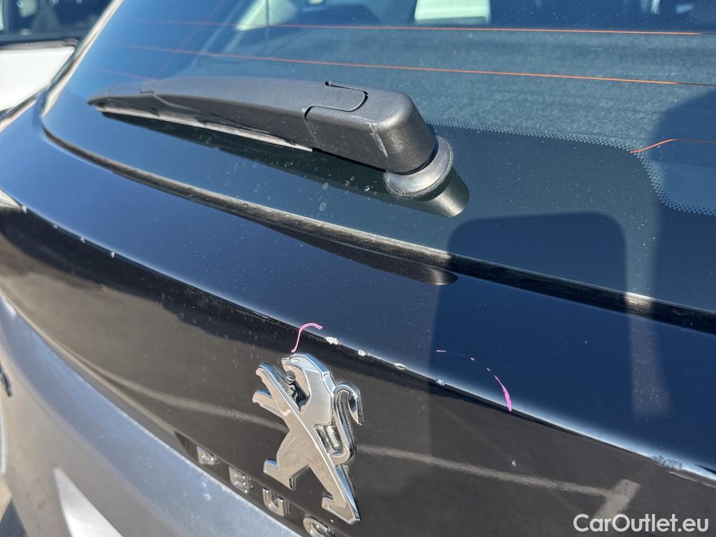  Peugeot  3008 PEUGEOT  / 2016 / 5P / todoterreno 1.5 BlueHDi 96kW (130CV) S&S Active (AC) #30