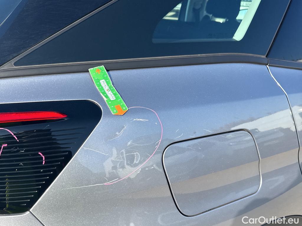  Peugeot  3008 PEUGEOT  / 2016 / 5P / todoterreno 1.5 BlueHDi 96kW (130CV) S&S Active (AC) #5