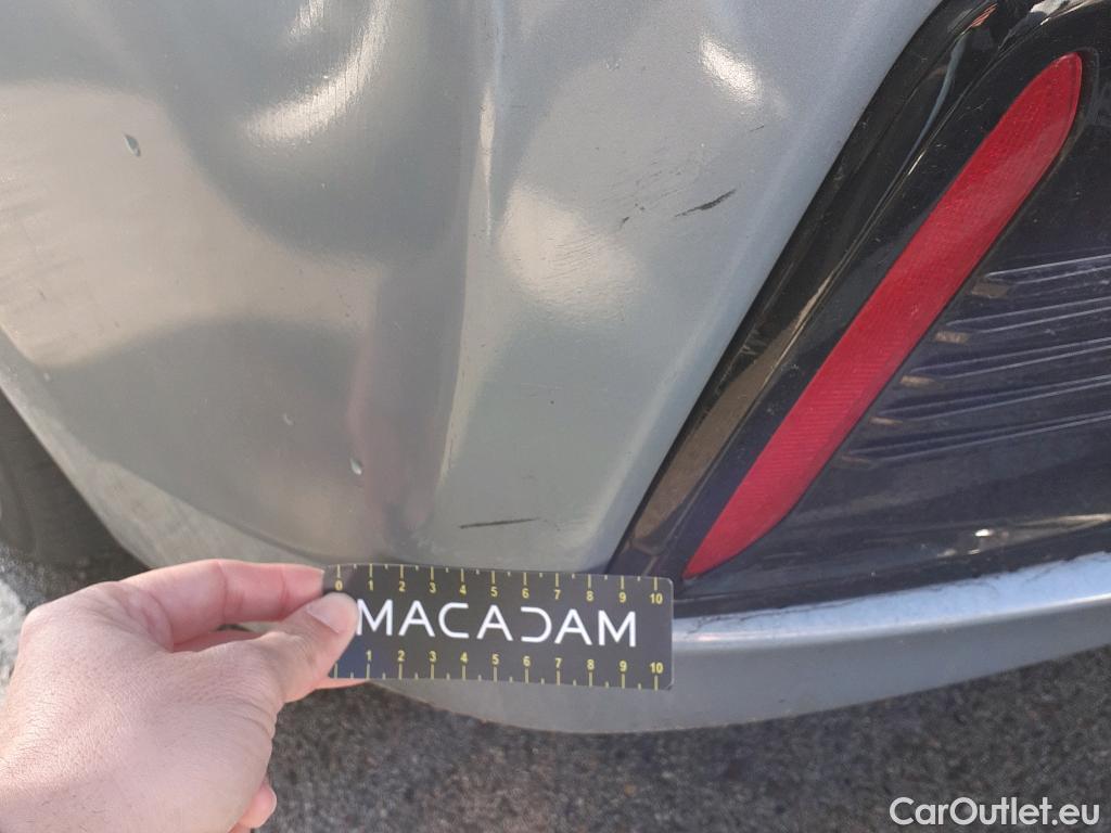  Hyundai   Ioniq HYUNDAI / 2016 / 5P / berlina con portón 1.6 GDI HEV Tecno DCT (AC) #26