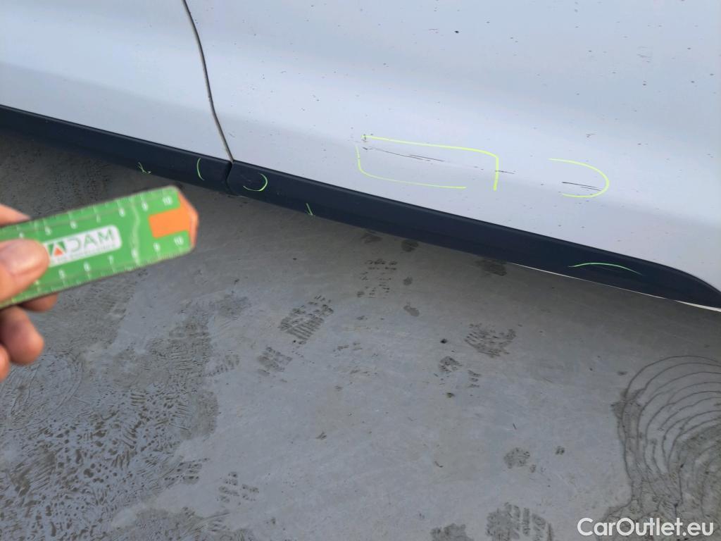  Citroen  Jumpy CITROEN  / 2016 / 4P / furgón Talla M BlueHDi 85KW (115CV) 6v Confort #97