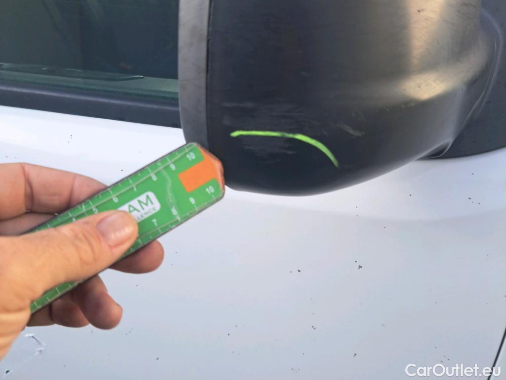  Citroen  Jumpy CITROEN  / 2016 / 4P / furgón Talla M BlueHDi 85KW (115CV) 6v Confort #103