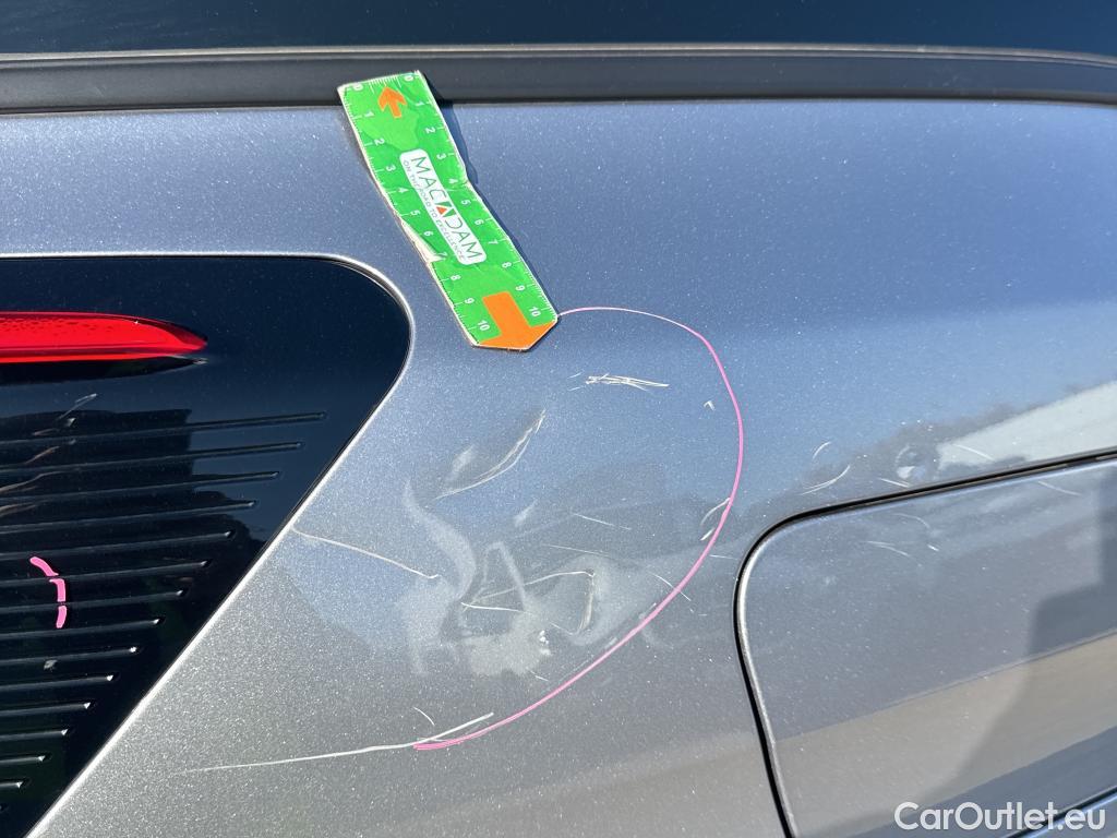  Peugeot  3008 PEUGEOT  / 2016 / 5P / todoterreno 1.5 BlueHDi 96kW (130CV) S&S Active (AC) #6