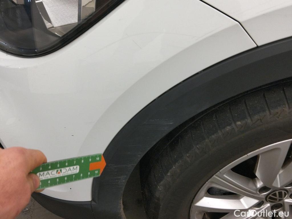  Volkswagen  T-CROSS VOLKSWAGEN  / 2018 / 5P / todoterreno Advance 1.0 TSI 81kW (110CV) DSG (AC3) #11