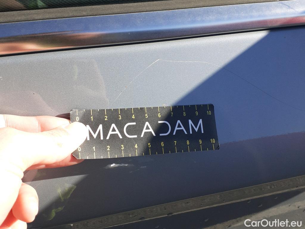  Hyundai   Ioniq HYUNDAI / 2016 / 5P / berlina con portón 1.6 GDI HEV Tecno DCT (AC) #13