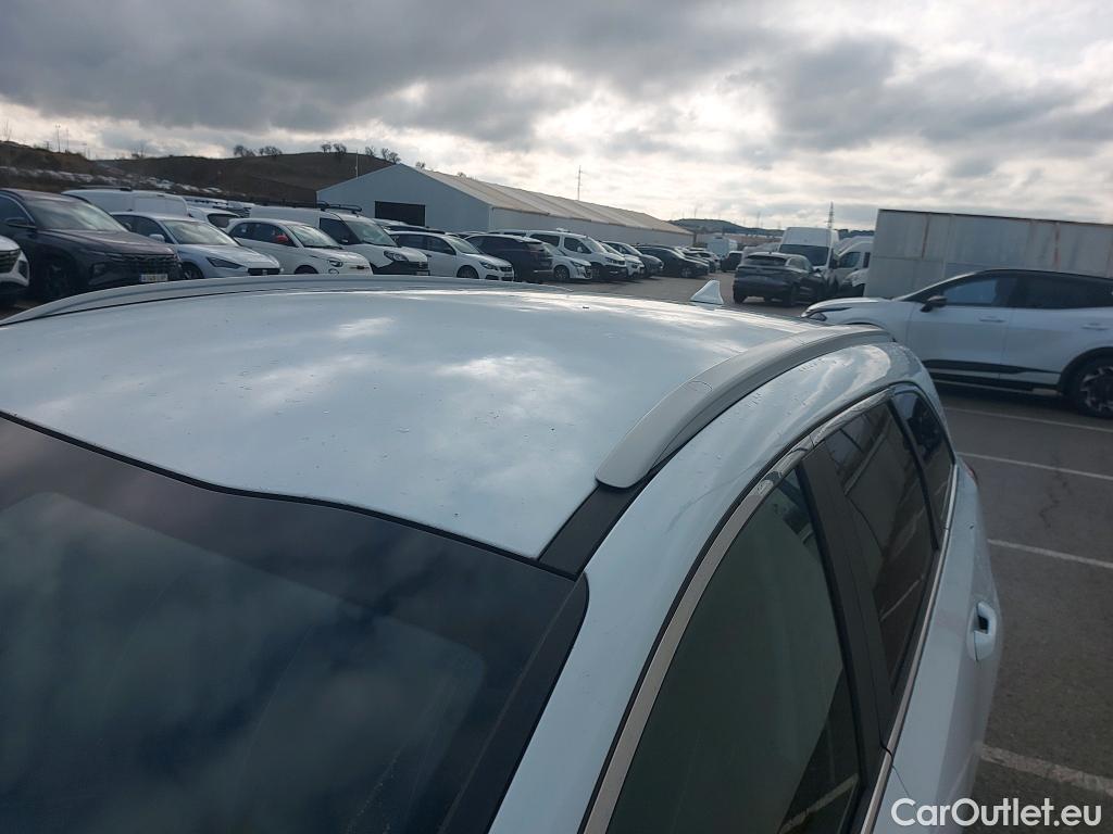  KIA  Cee'd KIA Ceed Tourer / 2021 / 5P / familiar Tourer 1.6 MHEV iMT 100kW Tech #1