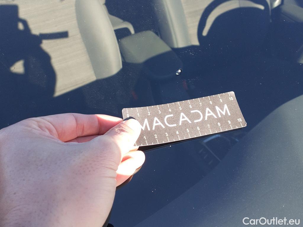  Hyundai   Ioniq HYUNDAI / 2016 / 5P / berlina con portón 1.6 GDI HEV Tecno DCT (AC) #19