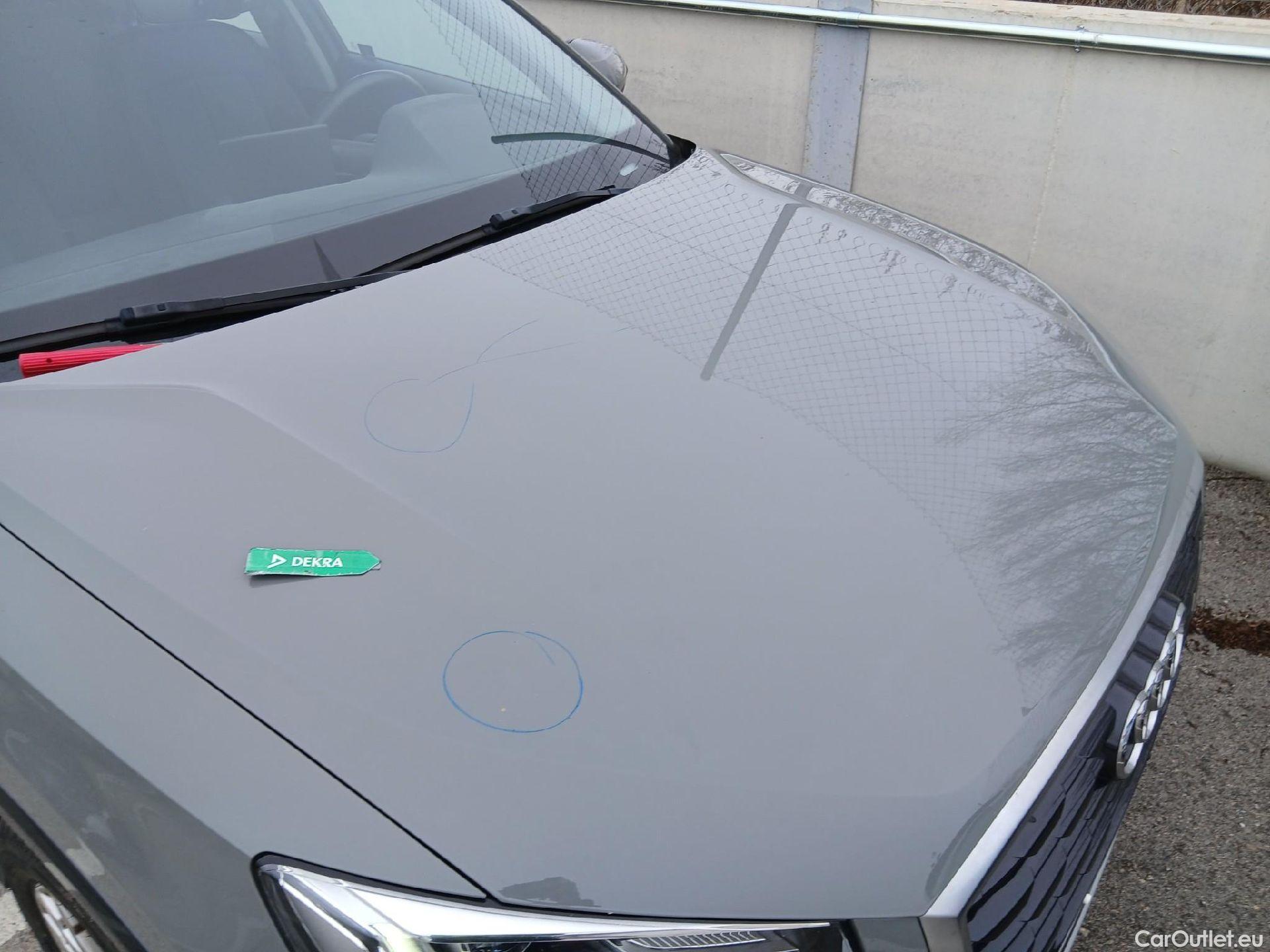  Audi  Q2 AUDI  / 2016 / 5P / todoterreno Design 30 TFSI 85kW (116CV) #9