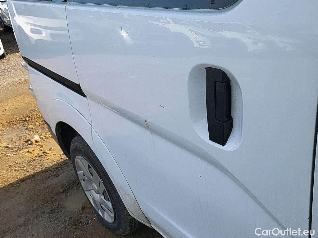  Nissan  NV200 NISSAN e- / 2009 / 5P / combi Combi 5 40 kWh PROFESIONAL #26