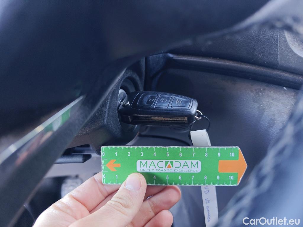  Ford  Transit FORD  / 2013 / 4P / furgón 350 96kW L3H2 Van Trend FWD MHEV #8