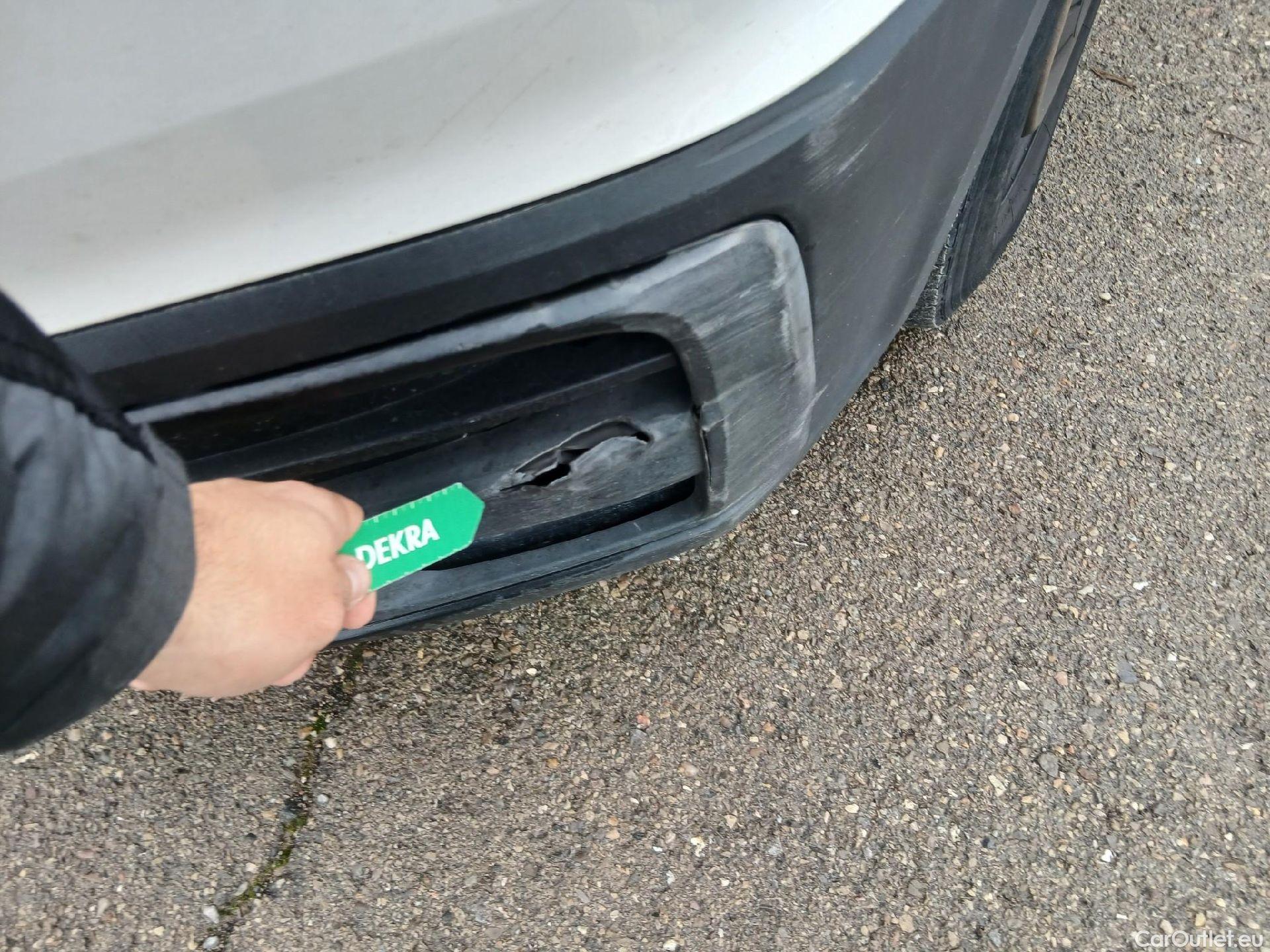  Volkswagen  Crafter VOLKSWAGEN  / 2017 / 4P / furgón 30 Furgón BM TN L3H2 2.0TDI 103kW(140CV) #8