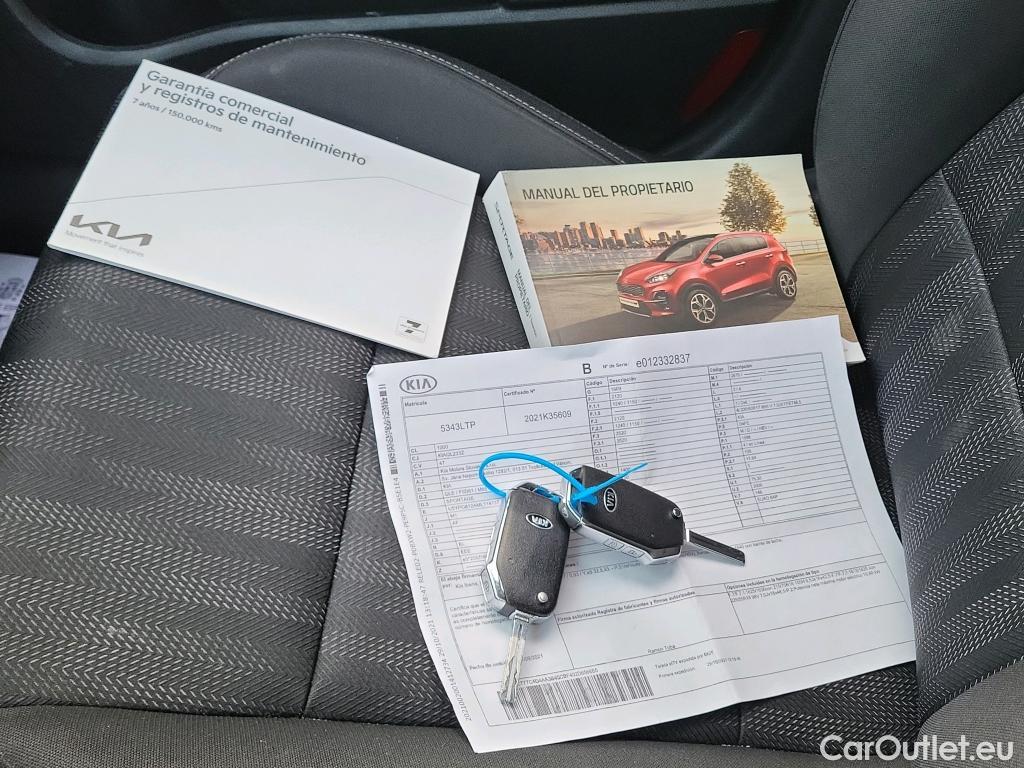  KIA  Sportage KIA  / 2018 / 5P / todoterreno 1.6 MHEV Business 100kW (136CV) 4x2 #18