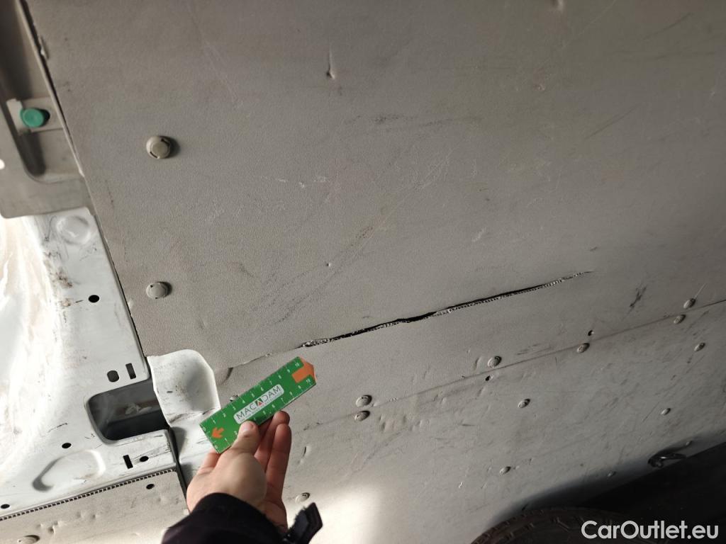  Ford  Transit FORD  / 2013 / 4P / furgón 350 96kW L3H2 Van Trend FWD MHEV #24