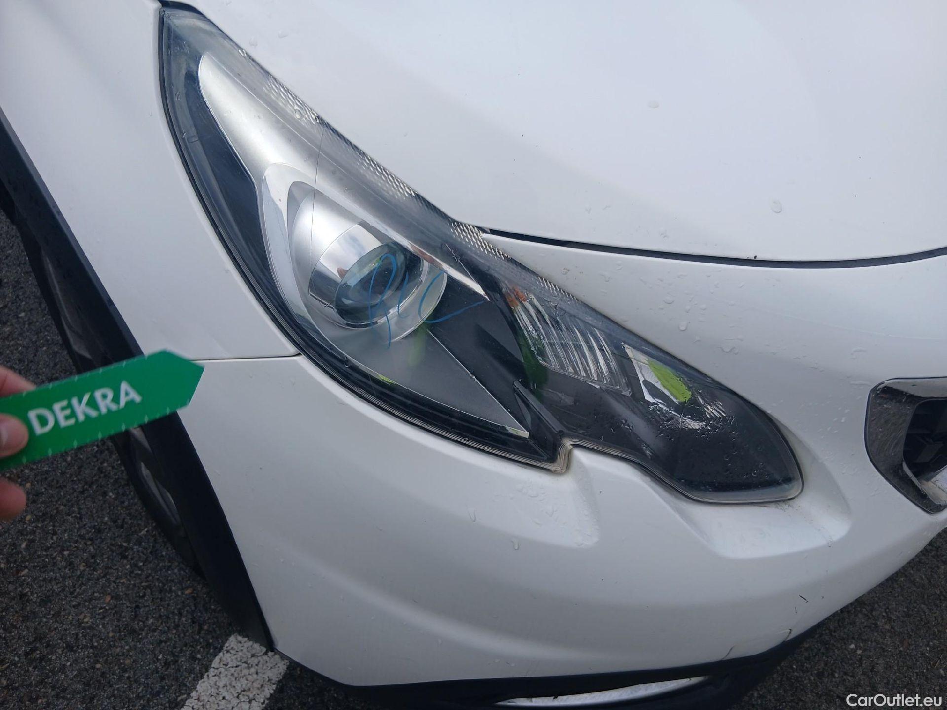  Peugeot  2008 PEUGEOT  / 2016 / 5P / todoterreno Signature BlueHDi 100 S&S 5 Vel. MAN #21