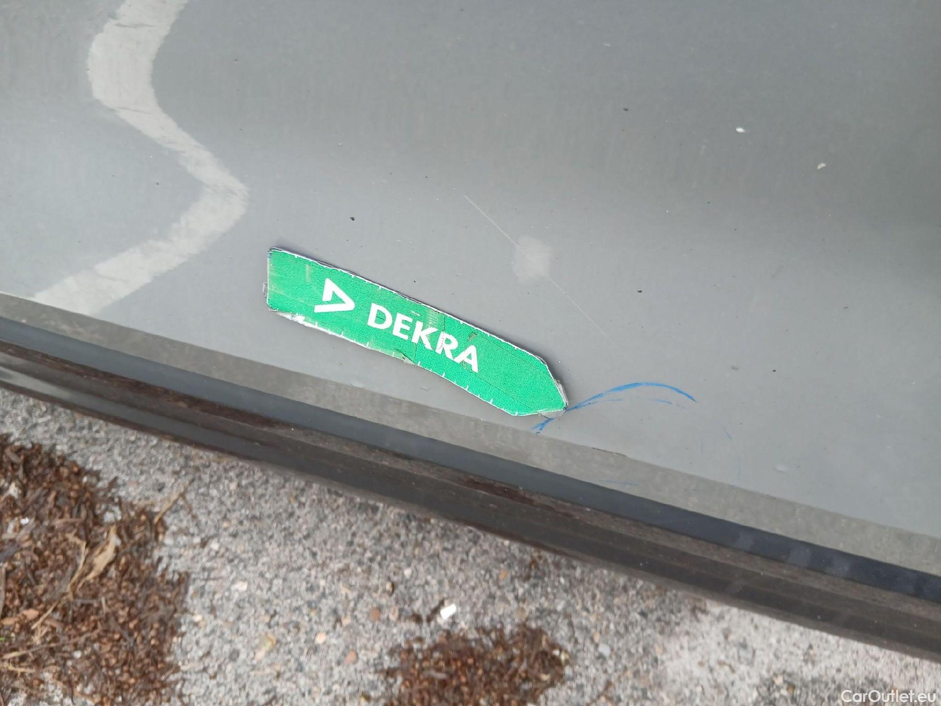  Audi  Q2 AUDI  / 2016 / 5P / todoterreno Design 30 TFSI 85kW (116CV) #14