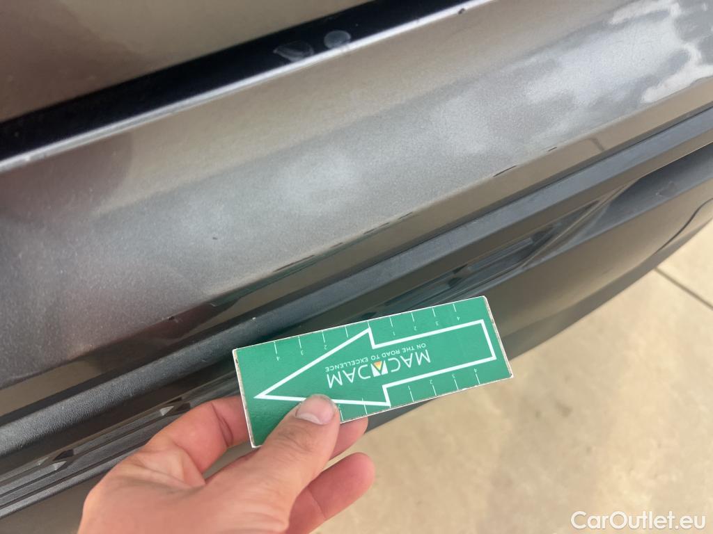  Nissan  Juke NISSAN  / 2019 / 5P / crossover DIG-T 84 kW (114 CV) DCT 7 V N-Connecta (AC2) #25