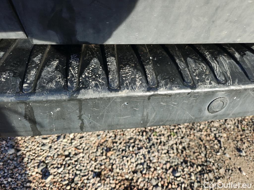  Ford  Transit FORD  / 2013 / 4P / furgón 350 96kW L3H2 Van Trend FWD MHEV #80