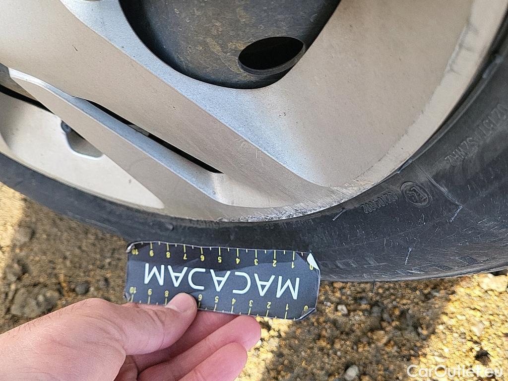  Nissan  NV200 NISSAN e- / 2009 / 5P / combi Combi 5 40 kWh PROFESIONAL #31