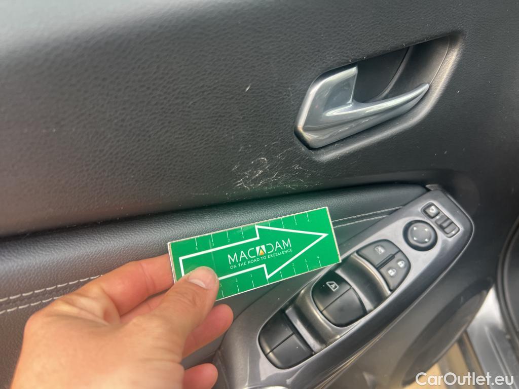  Nissan  Juke NISSAN  / 2019 / 5P / crossover DIG-T 84 kW (114 CV) DCT 7 V N-Connecta (AC2) #13