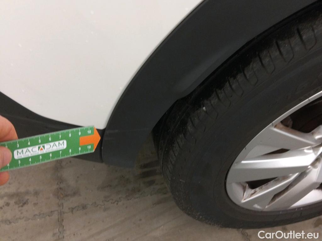  Peugeot  3008 PEUGEOT  / 2020 / 5P / todoterreno 1.5 BlueHDi 96kW (130CV) S&S Active Pack #12