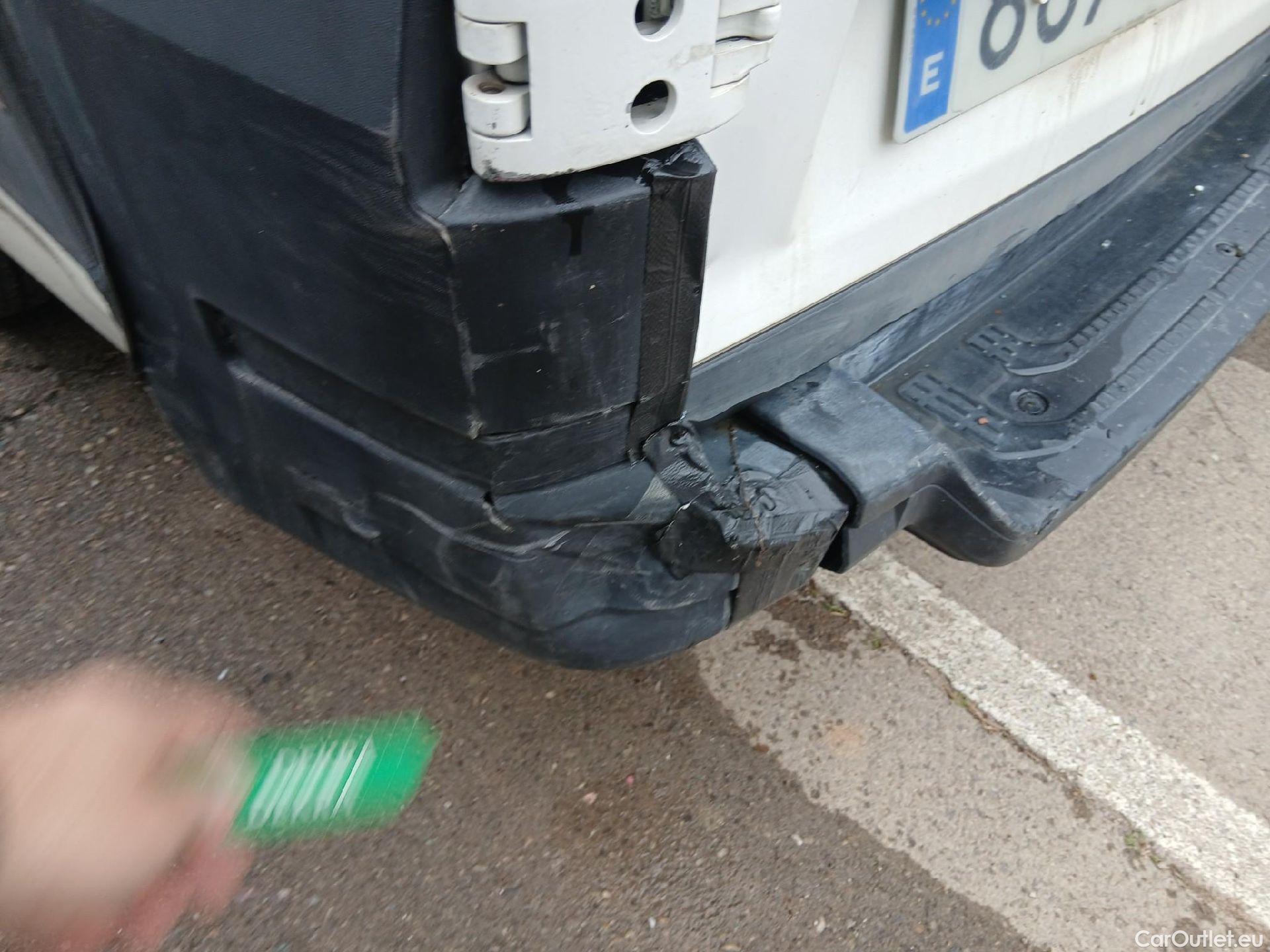  Volkswagen  Crafter VOLKSWAGEN  / 2017 / 4P / furgón 30 Furgón BM TN L3H2 2.0TDI 103kW(140CV) #28