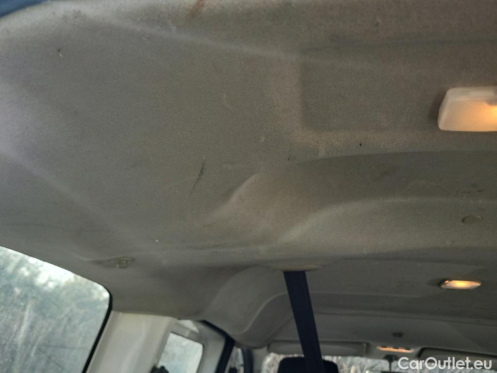  Nissan  NV200 NISSAN e- / 2009 / 5P / combi Combi 5 40 kWh PROFESIONAL #8