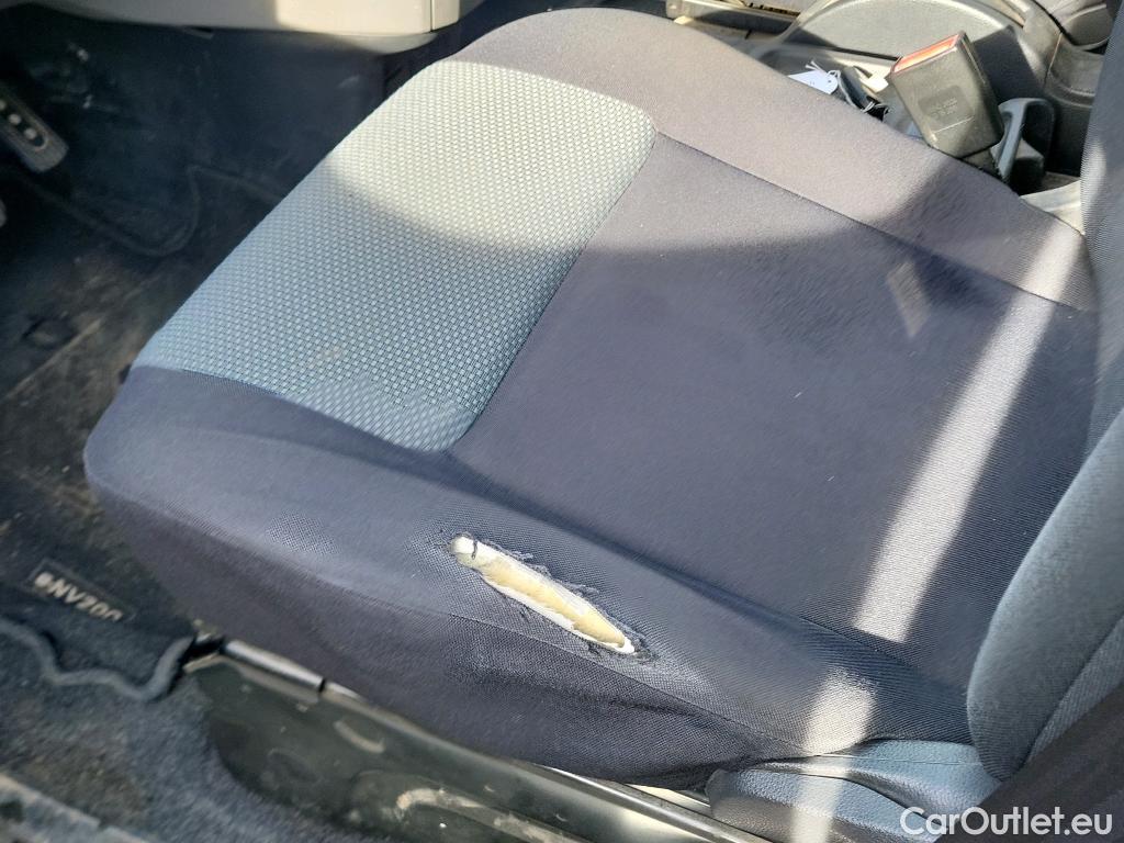  Nissan  NV200 NISSAN e- / 2009 / 5P / combi Combi 5 40 kWh PROFESIONAL #16