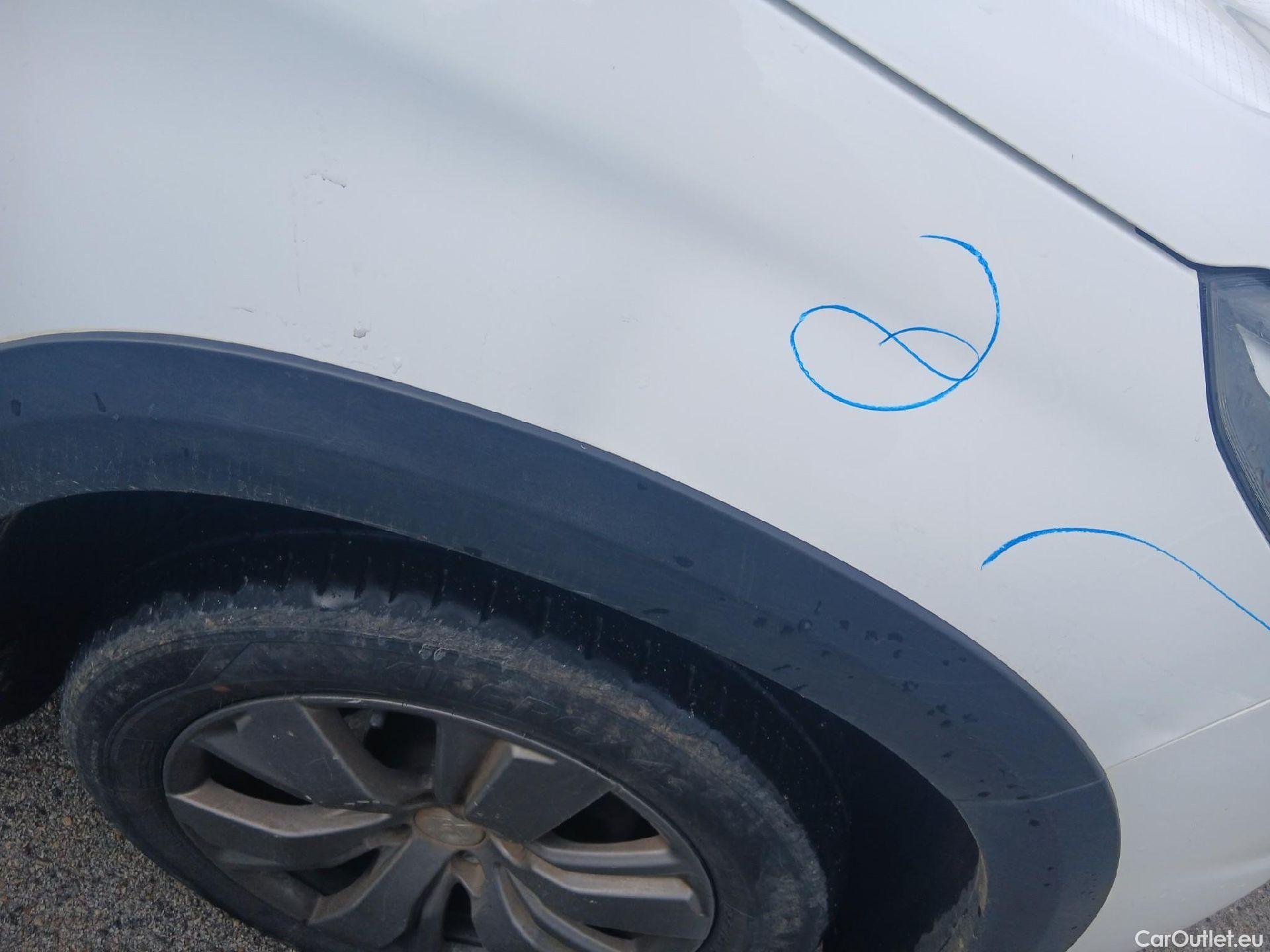  Peugeot  2008 PEUGEOT  / 2016 / 5P / todoterreno Signature BlueHDi 100 S&S 5 Vel. MAN #62