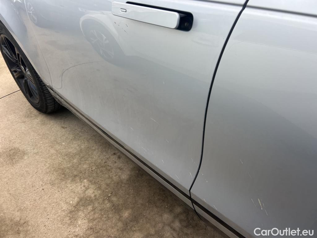  Land Rover  Range Rover LAND ROVER  Velar / 2017 / 5P / todoterreno 2.0D I4 150kW Landmark Edition 4WD Auto(SP) #5