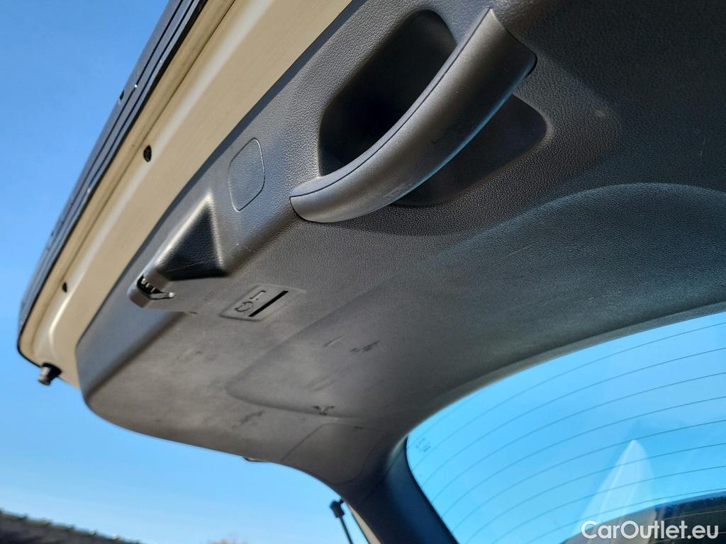  KIA  Sportage KIA  / 2022 / 5P / todoterreno 1.6 T-GDi HEV 171kW (230CV) Drive 4X2 #1