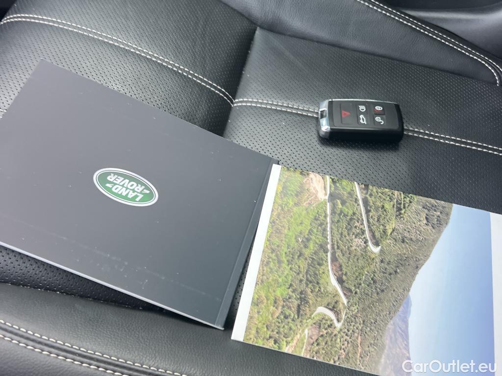  Land Rover  Range Rover LAND ROVER  Velar / 2017 / 5P / todoterreno 2.0D I4 150kW Landmark Edition 4WD Auto(SP) #2