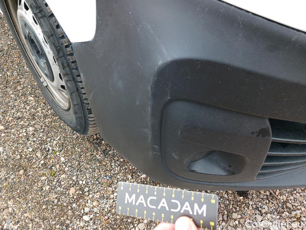  Opel  Vivaro OPEL  / 2019 / 4P / furgón 1.5 Diésel 74kW (100CV) M Std Express #35