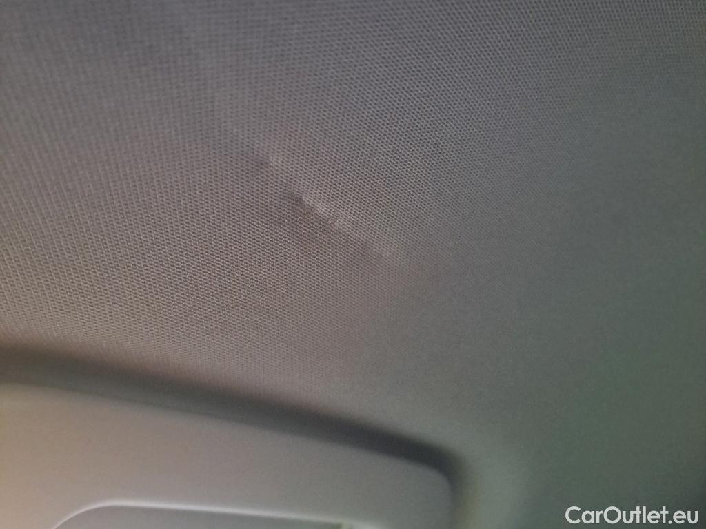  Toyota  RAV4 TOYOTA  / 2015 / 5P / todoterreno 2.5l hybrid 2WD Advance Pack Drive #2