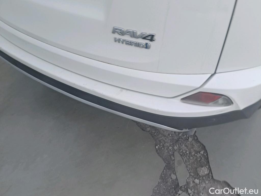  Toyota  RAV4 TOYOTA  / 2015 / 5P / todoterreno 2.5l hybrid 2WD Advance Pack Drive #21